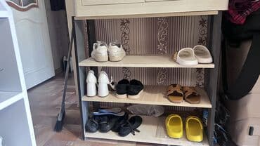 где купить кровать недорого: Срочно продаю кровать 3500с 2шт 
Звоните 
Полка для обуви 1500с — 4