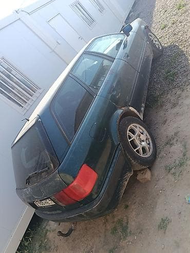 Audi 80: 1993 г., 2 л, Механика, Бензин, Универсал at lalafo.kg Audi 80: 1993 г., 2 л, Механика, Бензин, Универсал