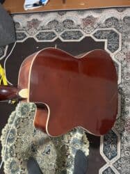 полуакустическая электрогитара: Акустическая гитара Memphis - Корпус типа дредноут с вырезом — 5