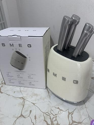 задаю: Ножи SMEG с подставкой - Набор кухонных ножей SMEG с — 2