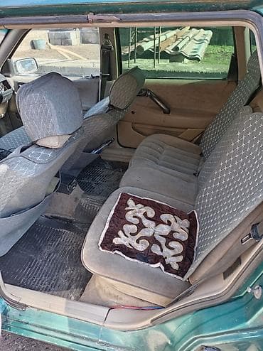 smart car: Volkswagen Passat: 1991 г., Механика, Бензин — 4