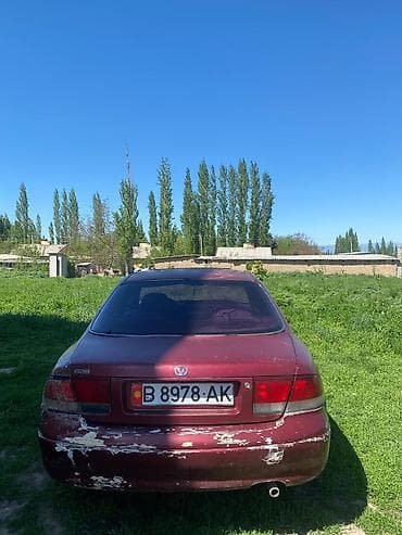 Унаа: Mazda 626: 1995 г., 2 л, Кол менен иштөөчү, Бензин, Седан — 1