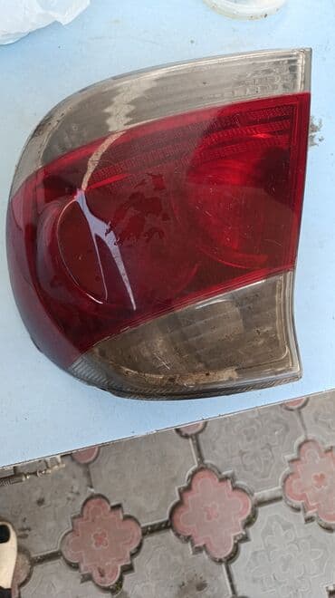 Задний правый стоп-сигнал Toyota 2005 г., Б/у, Япония