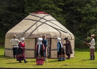 Юрты: Аренда юрты, Каркас Деревянный, 65 баш, С полом, Стол, Самовар — 7