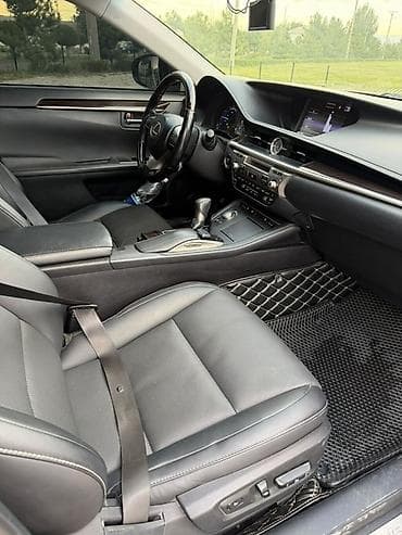 sprinter 4 4: Lexus ES: 2017 г., 2.5 л, Автомат, Гибрид, Седан — 5