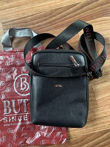 Барсетка Butun, с красным ремешком, совсем новая, в идеальном