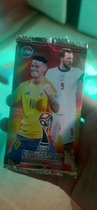 мусулманские товары: Пакетик коллекционных карточек “FIFA World Cup 2026 – Trading Card — 3