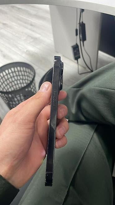 imac 2019: IPhone 14 Pro, Б/у, 256 ГБ, Черный, Кабель, 80 % — 9