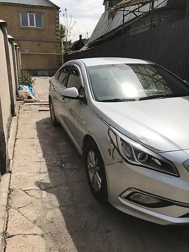 Продажа авто: Hyundai Sonata: 2017 г., 2 л, Автомат, Газ, Седан — 4