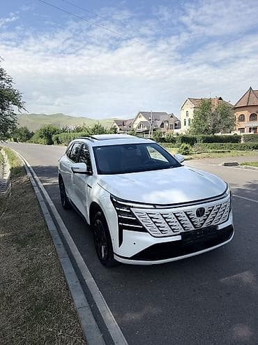 cnn be: Changan CS75 Plus: 2025 г., 1.5 л, Автомат, Бензин, Кроссовер — 1