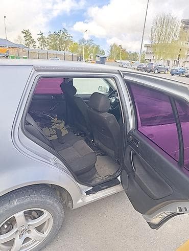 sp 4: Volkswagen Golf: 2001 г., 1.6 л, Ручные, Бензин, Хэтчбэк — 10