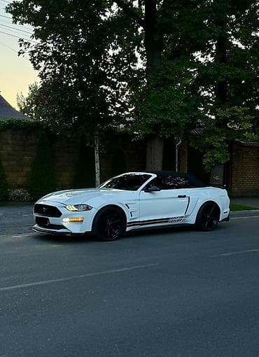 avalon 2017: Ford Mustang: 2017 г., 2.3 л, Автомат, Бензин, Кабриолет — 1