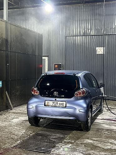 2 8: Toyota Aygo: 2010 г., 1 л, Механика, Бензин — 10