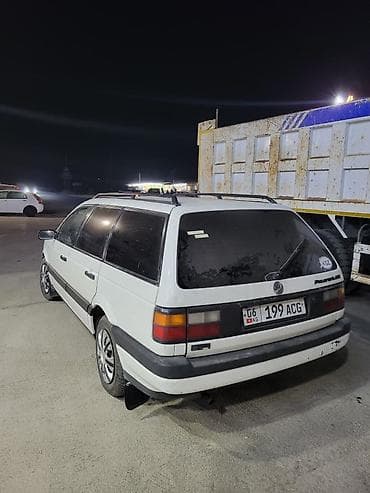 дверь на гольф: Volkswagen Passat Variant: 1992 г., Механика, Бензин, Универсал — 2