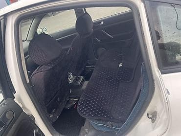 электр унаа: Volkswagen Passat CC: 2000 г., 1.6 л, Кол менен иштөөчү, Бензин, Седан — 6