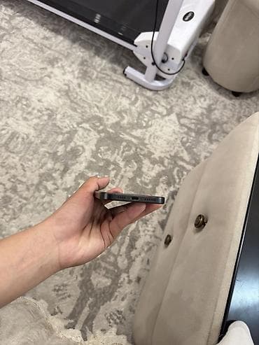 redmi note 9 a: IPhone 16 Pro Max, Б/у, 256 ГБ, Black Titanium — 5