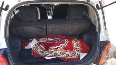 марк 2 2003: Toyota ist: 2004 г., 1.3 л, Автомат, Бензин, Хэтчбэк — 6