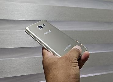 samsung ж5: Samsung Galaxy Note 5, Б/у, 64 ГБ, цвет - Золотой, 1 SIM — 1