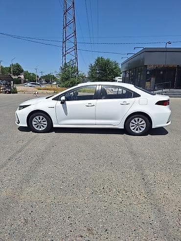 corolla s: Toyota Corolla: 2021 г., 1.8 л, Вариатор, Гибрид, Седан — 3