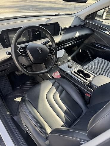 gmc jimmy: JMEV : 2022 г., 3 л, Автомат, Электромобиль, Кроссовер — 7