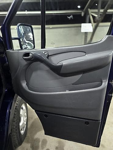 спринтер 2 7 двух скат: Автобус, Mercedes-Benz, 2004 г., 2.7 л, до 15 мест — 8