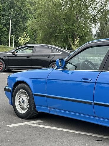 BMW 5 series: 1990 г., 2.5 л, Механика, Бензин, Седан — 4