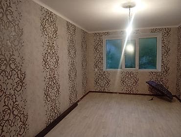кажи сай: Квартира с ремонтом в центре г.Каинда по ул.Юбилейная. можно под — 10