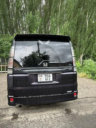 Транспорт: Honda Stepwgn: 2003 г., 2.4 л, Автомат, Бензин, Минивэн — 3