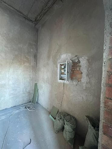 сдаю помещение кант: Срочно сдается ком. помещение 📍Район: Октябрьский район 🏘️Микрорайон — 8
