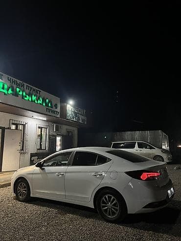 Продажа авто: Hyundai Avante: 2019 г., 1.6 л, Вариатор, Бензин, Седан — 6