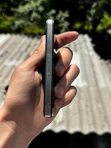 айфон телфон: IPhone 4, Б/у, < 16 ГБ, Черный, Кабель — 7