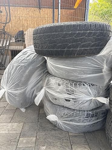 титановые диски на 17: Шины R 17, Всесезонная, Б/у, Комплект, Внедорожные (АТ/МТ), Maxxis — 3