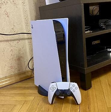 PS4 (Sony PlayStation 4): Игровая приставка Sony PlayStation 5 (версия с приводом Ultra HD — 1
