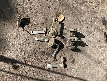 124 редуктор: Продам дверные ручки из чугуна. Производство Италия и ФРГ. Каждая по — 1