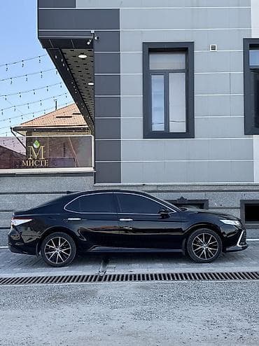 плафон на камри 35: Toyota Camry: 2021 г., 2.5 л, Автомат, Бензин, Седан — 6