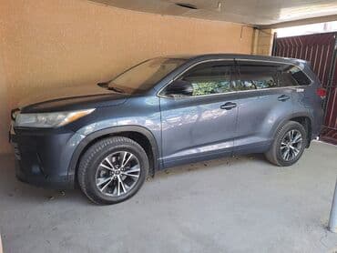 дом на обмен: Toyota Highlander: 2017 г., Автомат, Бензиновая, Кроссовер — 3