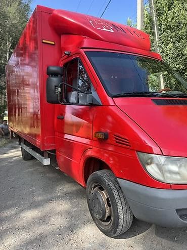 Транспорт: Грузовой фургон Mercedes-Benz Sprinter (цельнометаллический — 6