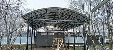 Кованый навес с арочным каркасом - Арочная кровля из профнастила на — 1