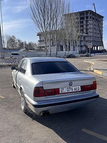 1 mz: BMW 5 series: 1993 г., 2.5 л, Механика, Бензин, Седан — 5