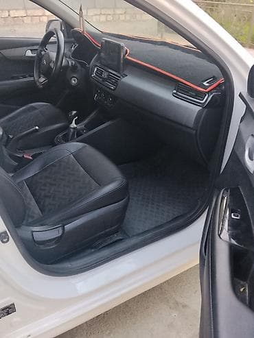 chery arizo: Kia K3: 2019 г., 1.6 л, Механика, Бензин, Седан — 9
