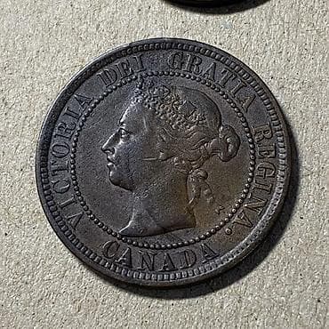 Монеты: Коллекционные монеты: Дания, 1881, 2 эре, бронза. Цена 500 сом; — 7