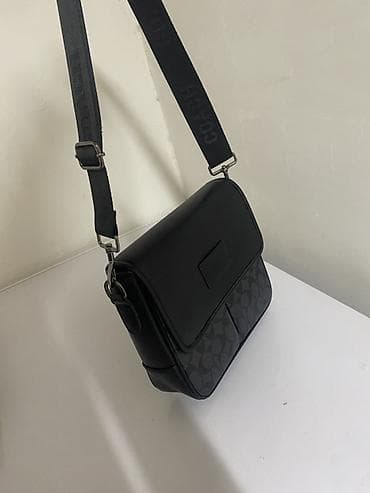 Барсетка Coach - Цвет: черный, комбинированная фактура — гладкая