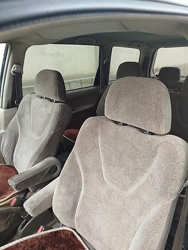 серв 2: Mitsubishi Chariot: 2000 г., 2.4 л, Автомат, Бензин, Минивэн — 7