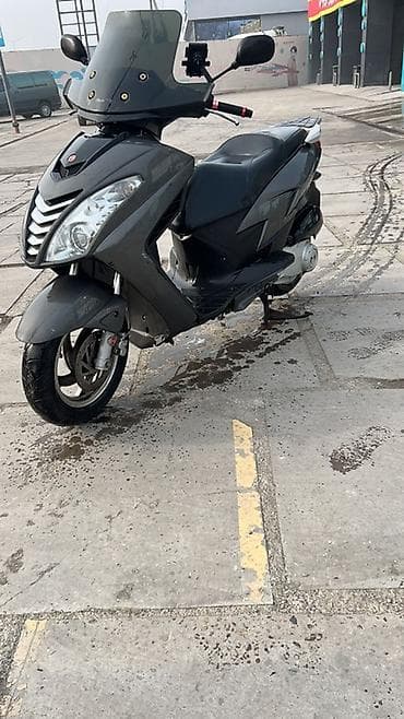 mazda demio: Продаю Скутер не Китай итальянский жидкостное охлаждение инжектор — 7