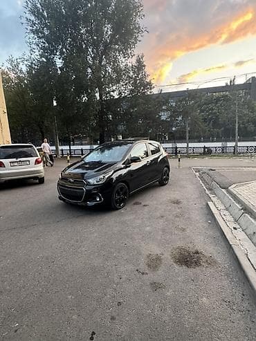 2016: Chevrolet Spark: 2016 г., 1 л, Автомат, Бензин, Хэтчбэк — 6