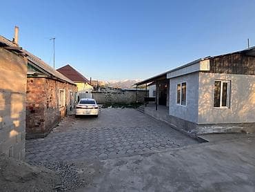 лейлек маркет: Продается дом 16 соток в селе Арашан в центре села, на главной — 7