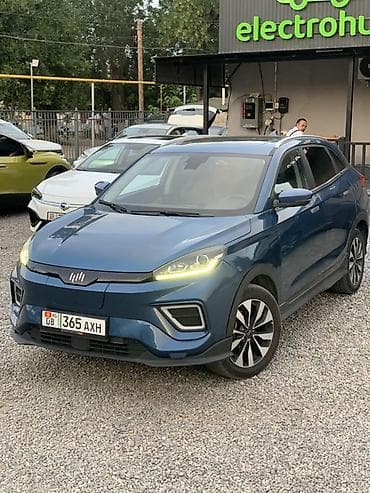 zero x neo: Электромобиль zet кроссовер (синего цвета) с современным дизайном и — 1