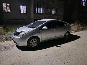 рав 4 2019: Toyota Prius: 2006 г., 1.5 л, Вариатор, Гибрид, Хэтчбэк — 4