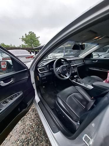 Продажа авто: Kia K5: 2019 г., 2 л, Автомат, Газ, Седан — 2