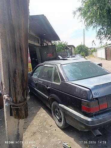 Транспорт: Volkswagen Passat: 1992 г., Механика — 3